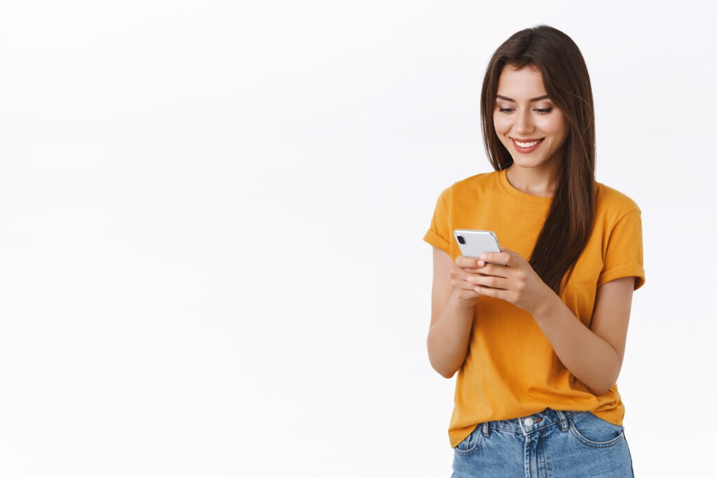 Engaged reader opening and enjoying an email message, manifesting personalized messages prompt people to open your emails
